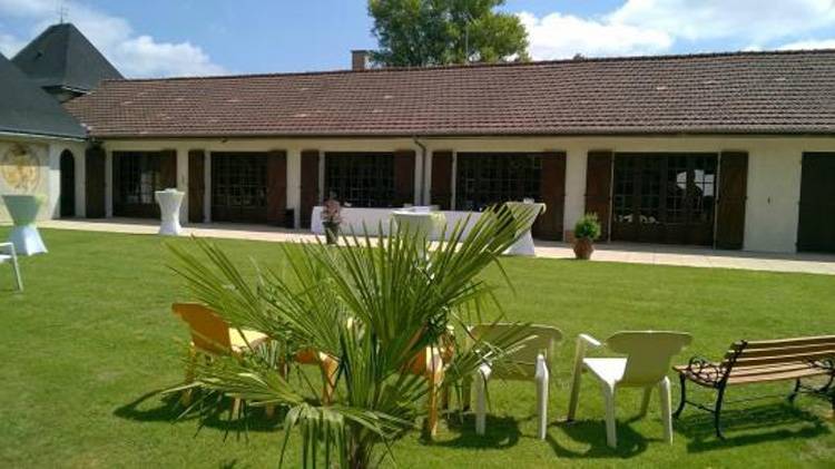 Salle de mariage près de Touraine